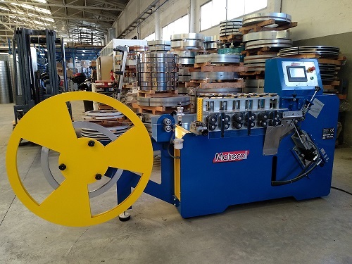 Máquina Aut. Fabricación de Bridas Inox